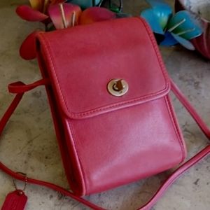 VINTAGE EARLY 1990's COACH SCOOTER BAG